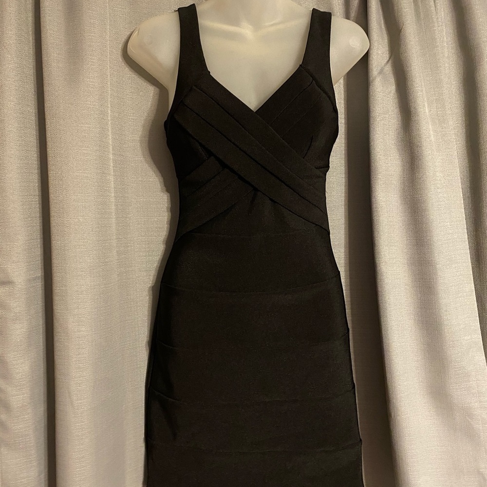 🖤LBD TANK TOP